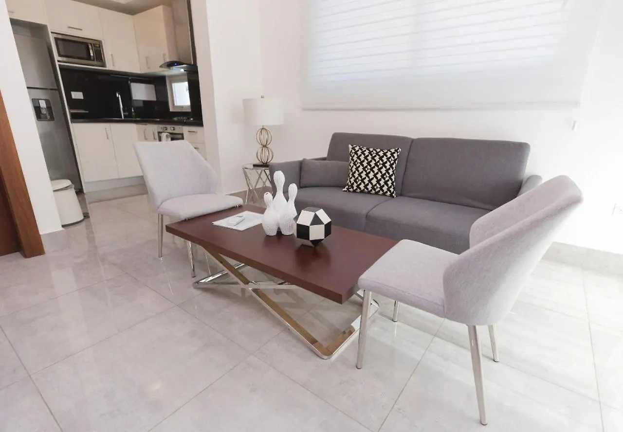 Soha Suites I Santiago De Los Caballeros 0*,